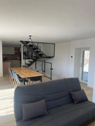 Gite Authentique Au Coeur De Blavozy Avec Piscine Privee, Jacuzzi Et Terrain De Petanque France